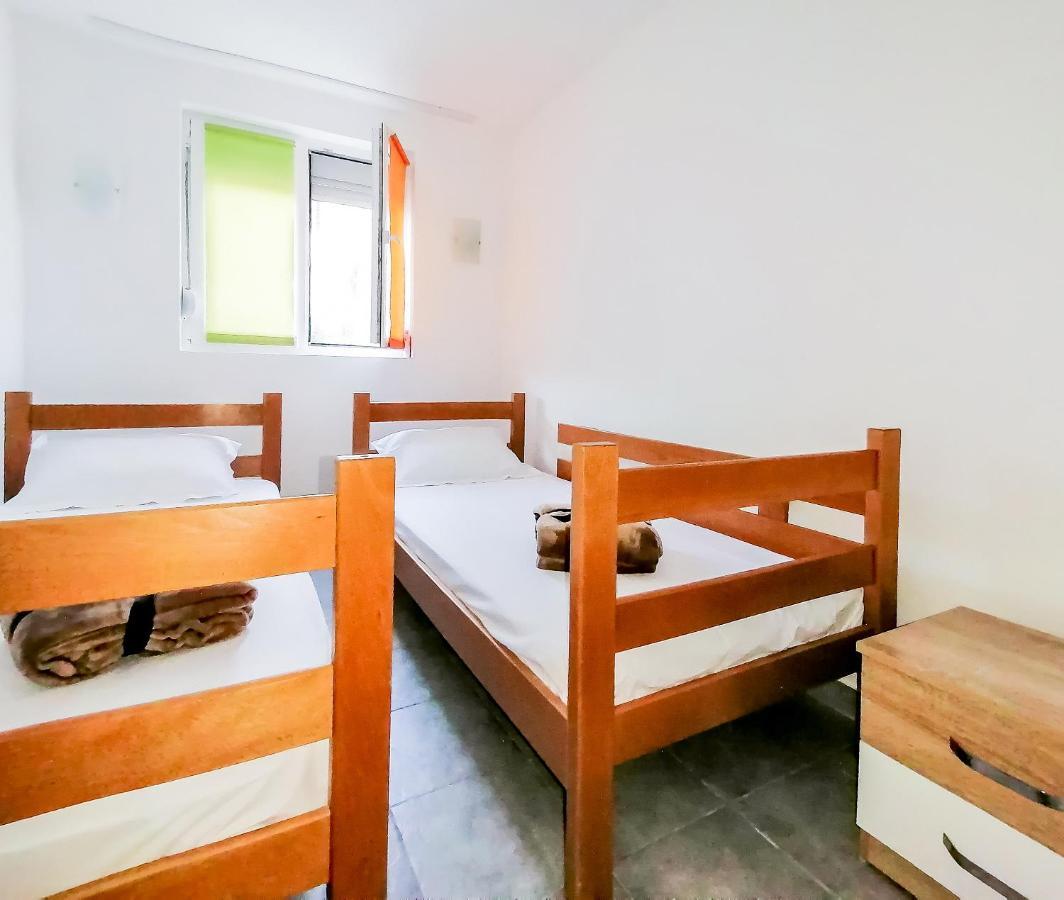 Apartments Siesta Tivat Exterior foto